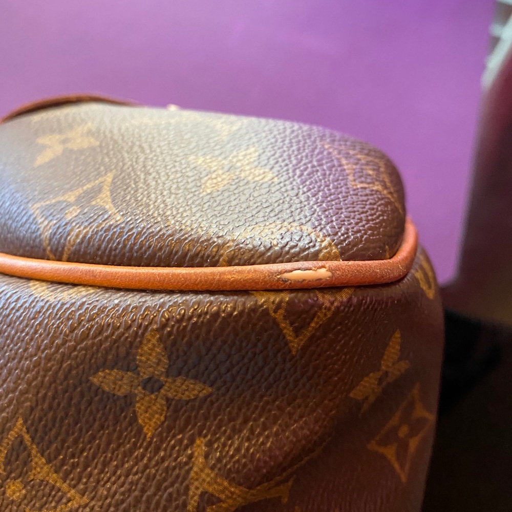 Authentic Louis Vuitton montorgueil pm - Picture 6 of 8